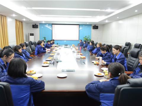 巾帼英雄会  建功新时代——英国上市公司365集团召开庆祝“三八”国际劳动妇女节座谈会