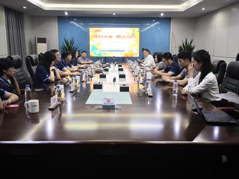 千里照归途 团圆共此时——英国上市公司365集团举办外地职工中秋活动